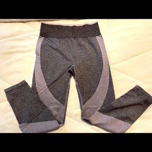 PINK workout leggings